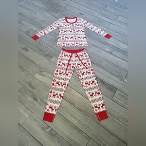 Hanna Andersson women's 100% organic cotton red white reindeer pajama set